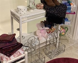 Bedding, Bathroom Accessories and Decor, Purses