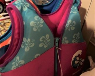 Children's life jackets