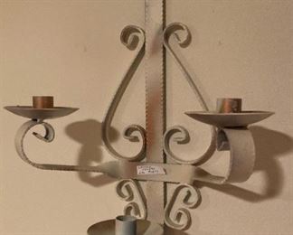Wall sconce