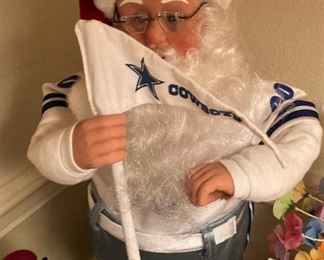 Santa is pulling for the Cowboys!