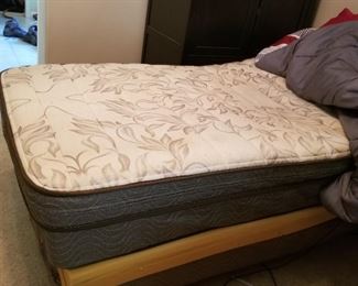 2 Twin - MASSAGING/RECLINING Beds