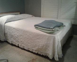 Queen Bed