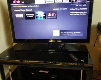 52 in LG FLATSCREEN Smart TV