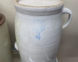 Old 4 Gallon Louisville Pottery Indian Stoneware Crock