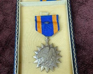 Air Service Medal with Hard Shell Distinguished Flying Cross Box  