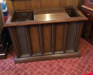 Stereo cabinet/player working order