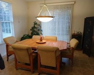 Oak Table and 6 Chairs DR