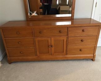 Thomasville Impressions dresser
