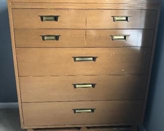 MCM dresser