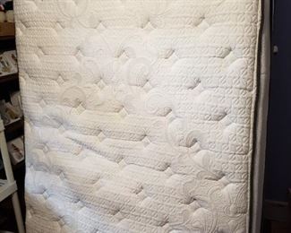 Queen size Serta I-Series Bed. Complete with frame and box spring. Great shape! 