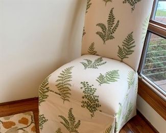 There are 5 of these chairs by Lane Venture (priced individually).