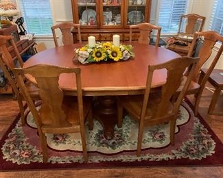 $225~ BEAUTIFUL ROUND  54" DIAMETER   TABLE ONLY ( AS IS DAMAGED SURFACE ) WITH ONE LEAF                   