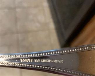 $225- WOW! GORGEOUS TOWLE TUSCAN STAINLESS WITH GOLD BEADED ACCENT  FLATEWARE SET 