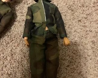 $75 ~ VINTAGE GI JOE FIGURINE BY HASBRO WITH BLONDE HAIR