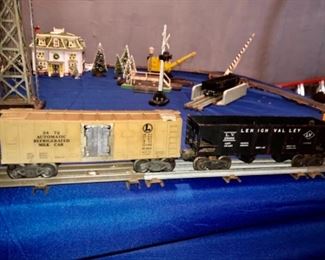 Lionel freight cars