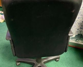 Lot 5003 $50 .00  Black Leather Look Office Executive Chair 26"W x 46" H x 19"seat height w/adjustable seat