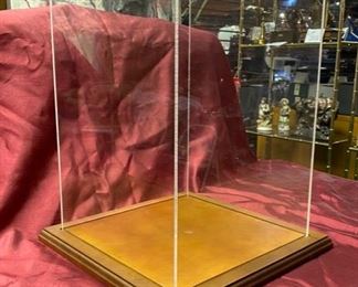 Lot 5063.  $55.00. Acrylic Display w/ solid wood base.  Acrylic Box: 12" W x 12" L  x 18" H.  Base: 14.5" sq (this is big enough to fit the Lladro Elephant earlier, display a doll, a model ship, art) Retail prices $100-$148
