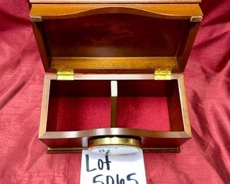 Lot 5065. $48.00 Hamilton Clock in wood box with battery. Flip top for storage. 9"W  x  4.5" D  x 5" H