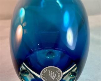Lot 5077. $100.00  Gorgeous Paul Harrie Teal/Azure/Clear Art Glass Vase. 7.75" H x 4" W Signed. teardrop shape. Paul Harrie had his own studio in Southern California since 1980 and he passed in 2016.  His work is acclaimed worldwide,  We have 1 of these available,  