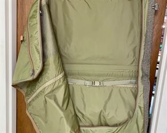 Lot 5102. Asking $100.00.   Brand New in Box Hartmann American Classics Tweed Collection. 44"  4-Suiter. New with Tags and original box, Photo of open Garment Bag.