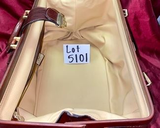 Lot 5101. Asking $250.00. Alessandro Venanzi Made in Italy Brown Leather Exterior with tan leather interior Travel Satchel.   #9970. Zipper bottom compartment	19"w x 12"d x 12"t.  Clearly the nicest piece of luggage we will ever have the opportunity to sell.  Vintage, Fabulous.  I told Steve this looks like something James Bond would carry!  Lot 5101. Asking $250.00. Alessandro Venanzi Made in Italy Brown Leather Exterior with tan leather interior Travel Satchel.   #9970.  Zipper bottom compartment	19"w x 12"d x 12"t.  Clearly the nicest piece of luggage we will ever have the opportunity to sell.  Vintage, Fabulous.  I told Steve this looks like something James Bond would carry!  This photo shows inside Leather treatment.  Original Price over $1200.00