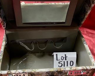 Lot 5110.$75.00  Rare Vintage Pegasus Tapestry Luggage " The Countryside Collection Train Case. Imported. Woven Tapestry. Gray border. 