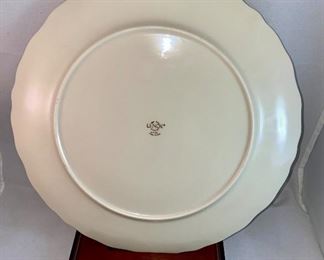 Lot 5150. $40.00 Awesome Lenox Package 1. Lenox Cake Plate (11.75" diameter) with a few signs of use (including plate stand), Lenox Masterpiece Flower Bowl Hand Decorated in 24k Gold (6" diameter x 3.5" H), Lenox Flower Vase 6.5" H x 4.25" W. and a Sheffield Pearlized handle stainless cake knife