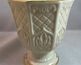 Lot 5156. $30.00. This lot includes a 4.5" round Wedgewood Star of David Star pin plate, and a Lenox Kiddush Cup (4.5"hx3.5" dia) with an octagonal edge.