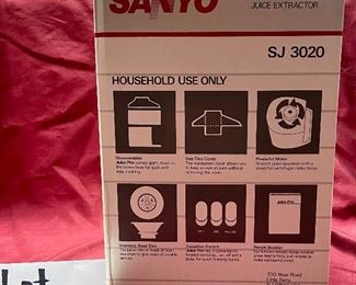 Lot 5193. $30.00. Sanyo Juice Pro Juice Extractor Model: SJ3020. We have 2 extractors. 