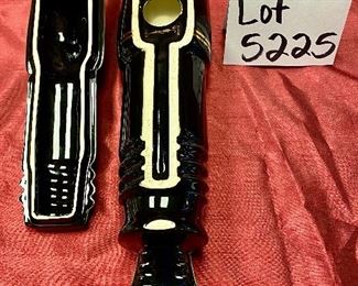 Lot 5225.  $90.00  Vintage 1984  Silver Crane Co. for ParkerPen Company.  Fountain Pens are Hot right now.  Very Cool Fountain Pen Display, Black & Gold. Ceramic with Strorage.  Great display for a pen collector! 	14" L  x  3.5" W x 3.5" H