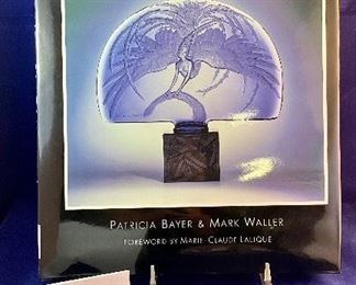 Lot 5133. $108.00. Hey Valentine!  Oscar De La Renta Austrian Crystal Heart Clock (3.5"w x 3.5"h), Pretty Lalique 2 pc box. Signed 4.25"x4" and the Art of Rene Lalique Coffee Table Book