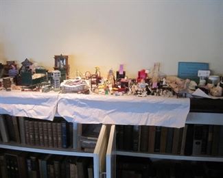 Doll house furniture, sold as one lot.