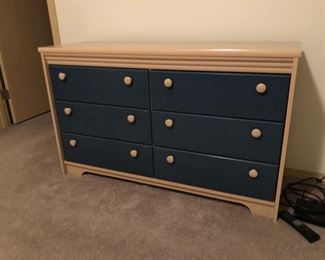 six drawer dresser 