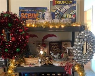 holiday decor, games 