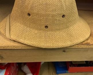 Vintage Eddie Bauer Straw Safari Hat 