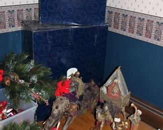 Dept 56 partial Neapolitan Nativity set