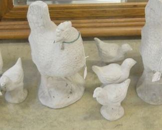 706 - Concrete Chicken with 3 Chicks - 2 sets