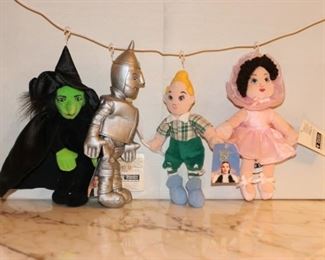 Warner Bros. Wizard of Oz Plush Set (Includes Flying Monkey) - Asking Price: $30