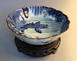 Vintage Chinese Porcelain Fish Bowl