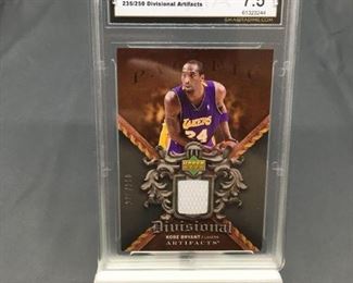 GMA Graded 2007-08 UD Artifacts Divisional KOBE BRYANT Lakers Jersey Basketball Card /250 - NM+ 7.5