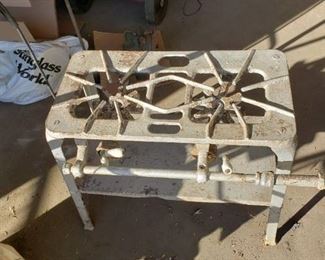 Vintage Cast Iron 2 burner Propane gas Stock Pot Stove 20"W x 12"D x 19"H $95