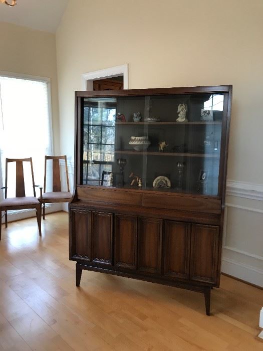 MCM FURNITURE, ARTWORK & MORE ONLINE AUCTION... starts on 1/27/2021