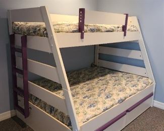 Camelot Furniture Corp.
Bunk bed w/full size bed on bottom + two drawers underneath 
Very sturdy and well made
We have two 
