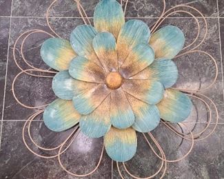 Flower power decorative wire and metal art