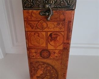 Tall box carrier/decorative