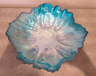 Glazed decorative bowl
