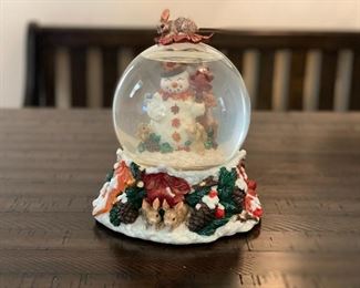 Radko ~ music globe
"Woodland Winds ~ A Collection of Enchanting Friends"
🔹️in original box🔹️