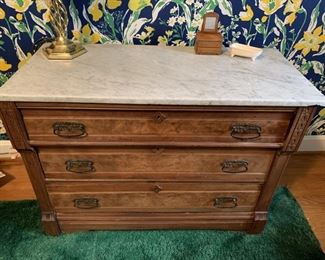 ANC33MarbleChest