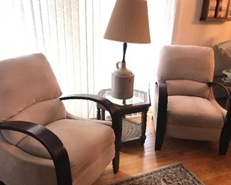 Nice recliners...just need cleaning. Great little glass top end table. Look at the lamp. Base is an antique jug.