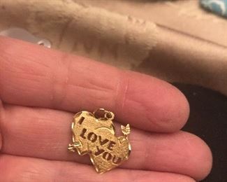  14k gold double heart "i love you charm" fairly heavy actuallyapprox. 2.01 gr     $88